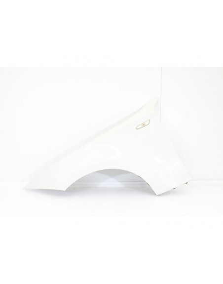 Recambio de aleta delantera izquierda para bmw serie 1 cabrio (e88) 118d referencia OEM IAM 4351I