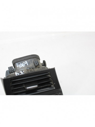 Rejilla aireadora BMW X6 xDrive40d 2014