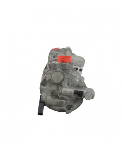 Compresor aire acondicionado AUDI A4 B8 2.0 TDI 2010