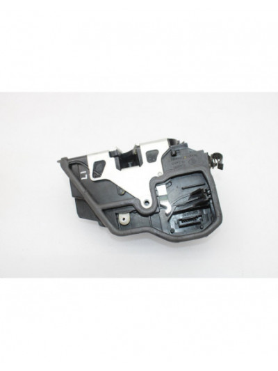 Cerradura puerta trasera derecha BMW X6 xDrive40d 2014