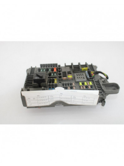Recambio de caja reles / fusibles para bmw x6 (e71) xdrive40d referencia OEM IAM 518954021A