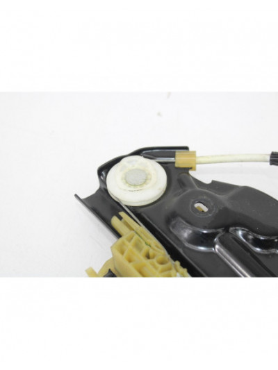 Recambio de elevalunas trasero derecho para bmw serie 5 lim. (f10) 520d referencia OEM IAM 7182122F10S4402TD