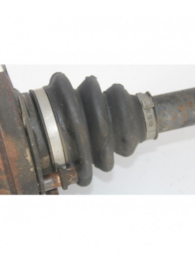 Transmision trasera izquierda BMW SERIE 1 BERLINA 118d 2009