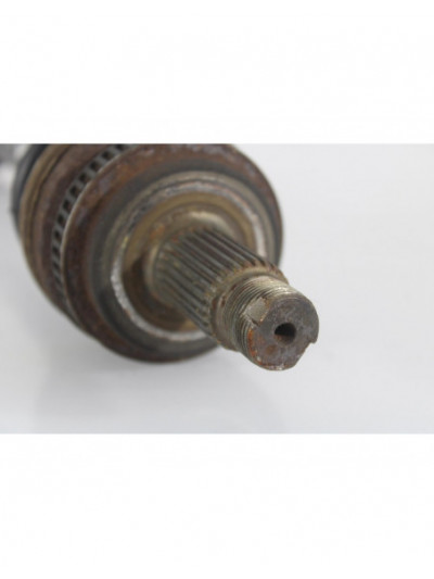 Transmision trasera izquierda BMW SERIE 1 BERLINA 118d 2009