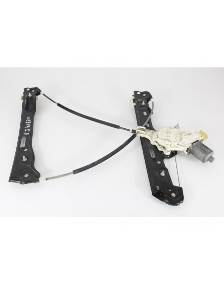 Recambio de elevalunas delantero izquierdo para bmw serie 1 berlina (e81/e87) 118d referencia OEM IAM 7067795S