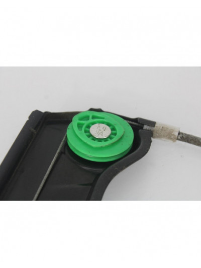 Recambio de elevalunas delantero izquierdo para bmw serie 1 berlina (e81/e87) 118d referencia OEM IAM 7067795S