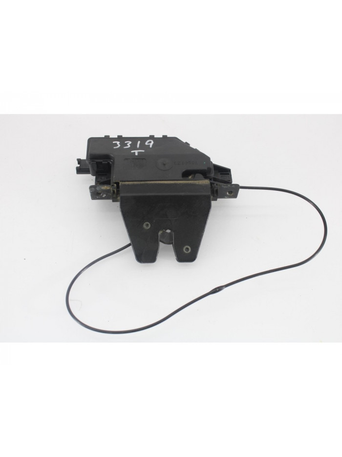 Cerradura maletero / portón BMW SERIE 1 BERLINA 118d 2009