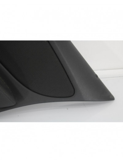 Recambio de guarnecido puerta trasera derecha para bmw serie 1 berlina (e81/e87) 118d referencia OEM IAM 6975310