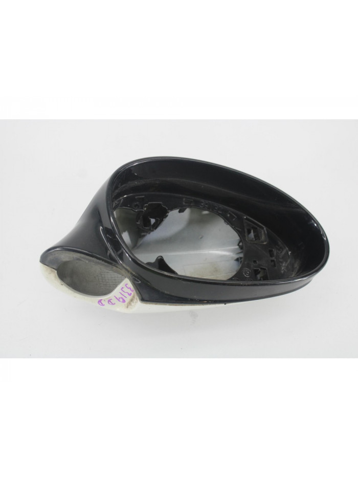 Carcasa retrovisor derecho BMW SERIE 1 BERLINA 118d 2009