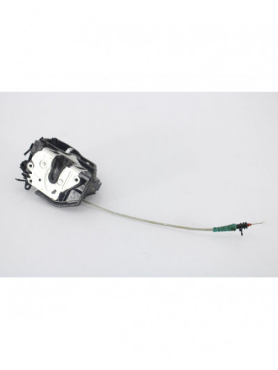 Recambio de cerradura puerta trasera derecha para bmw serie 1 berlina (e81/e87) 118d referencia OEM IAM 7202148