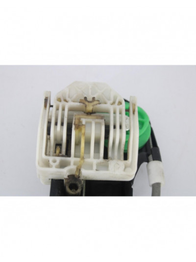 Elevalunas delantero derecho BMW SERIE 1 BERLINA 118d 2009