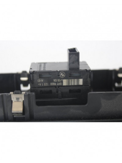 Recambio de mando elevalunas delantero derecho para bmw serie 1 berlina (e81/e87) 116d referencia OEM IAM 6935534