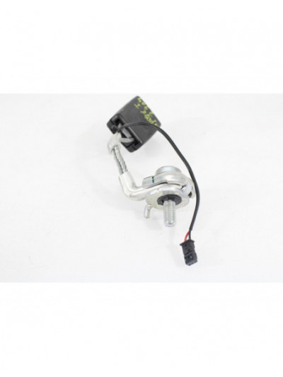 Recambio de anclaje cinturon trasero izquierdo para bmw serie 5 lim. (f10) 525d referencia OEM IAM 724327304