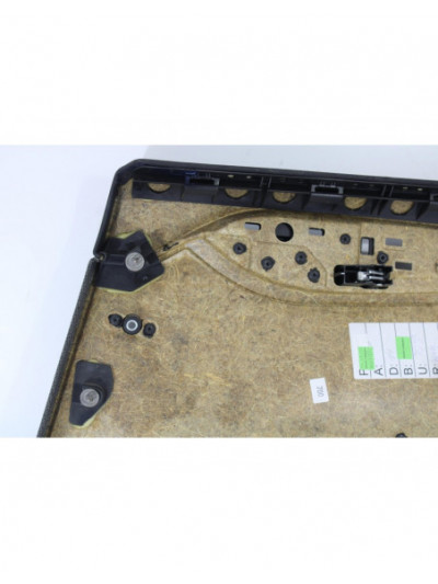Guarnecido puerta trasera izquierda BMW X1 sDrive 18d 2010