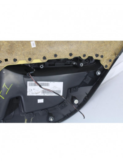 Guarnecido puerta trasera izquierda BMW X1 sDrive 18d 2010