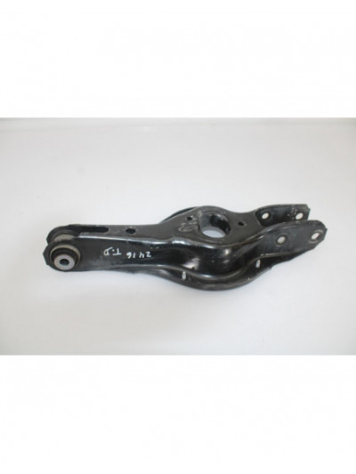 Recambio de brazo suspension inferior trasero derecho para bmw serie 1 lim. (f21) 116d referencia OEM IAM 333267925413