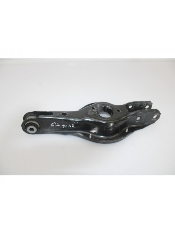 Recambio de brazo suspension inferior trasero derecho para bmw serie 1 lim. (f21) 116d referencia OEM IAM 333267925413