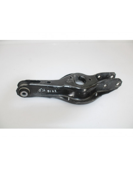 Recambio de brazo suspension inferior trasero derecho para bmw serie 1 lim. (f21) 116d referencia OEM IAM 333267925413