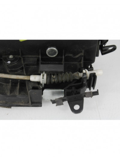 Cerradura puerta trasera derecha BMW X1 sDrive 18d 2010