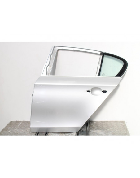 Recambio de puerta trasera izquierda para bmw serie 1 berlina (e81/e87) 120d referencia OEM IAM 2392T.I.GRIS
