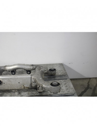 Recambio de puente trasero para bmw serie 5 lim. (f10) 520d referencia OEM IAM 679380402