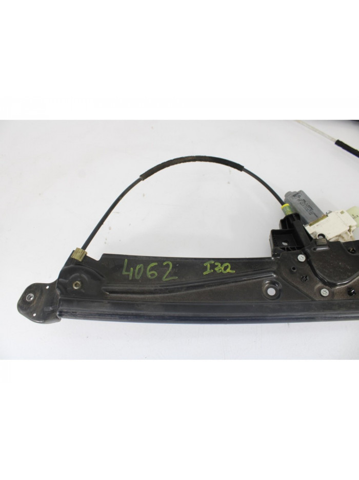 Elevalunas delantero izquierdo BMW SERIE 5 LIM. 525d 2010