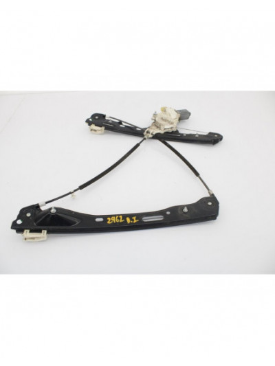 Recambio de elevalunas delantero izquierdo para bmw serie 1 berlina (e81/e87) 118d referencia OEM IAM 7067795S