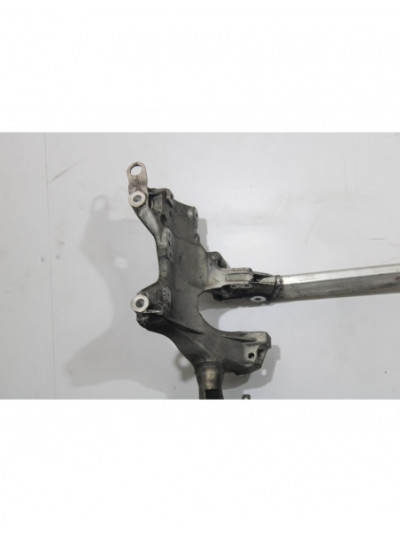 Recambio de puente delantero para audi a4 b8 (8k2) 2.0 tdi referencia OEM IAM 8T0399315H