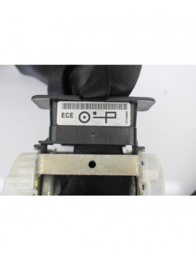 Recambio de cinturon seguridad delantero derecho para bmw serie 1 berlina (e81/e87) 118d referencia OEM IAM 94033210A