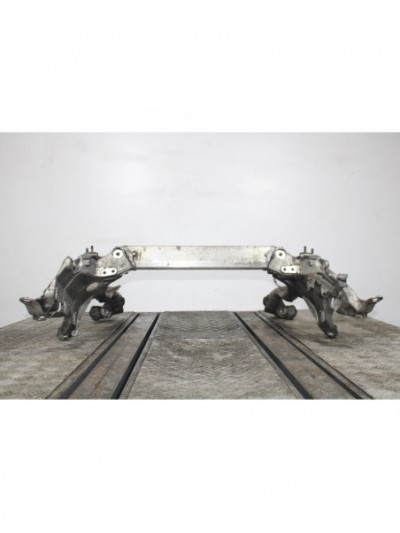 Recambio de puente delantero para audi a4 b8 (8k2) 2.0 tdi referencia OEM IAM 8T0399315H