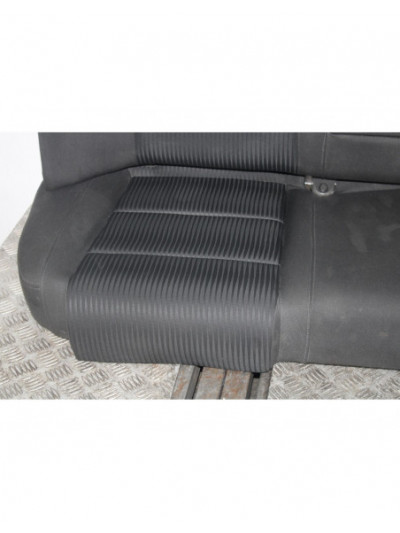 Recambio de asientos traseros para audi a4 b8 (8k2) 2.0 tdi referencia OEM IAM
