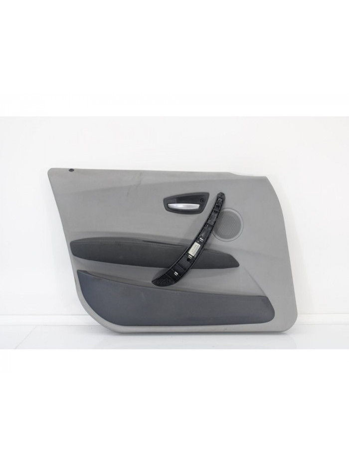 Recambio de guarnecido puerta delantera izquierda para bmw serie 1 berlina (e81/e87) 118d referencia OEM IAM 1484002