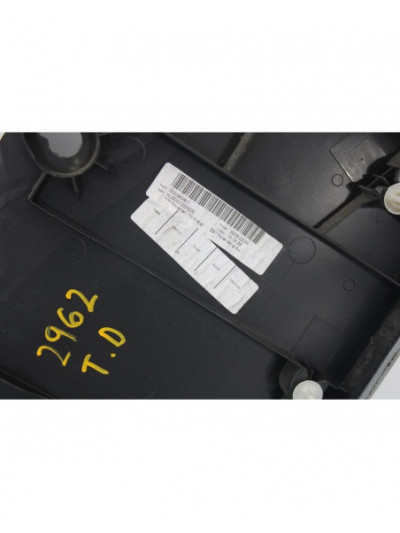 Recambio de guarnecido puerta trasera derecha para bmw serie 1 berlina (e81/e87) 118d referencia OEM IAM 4172488