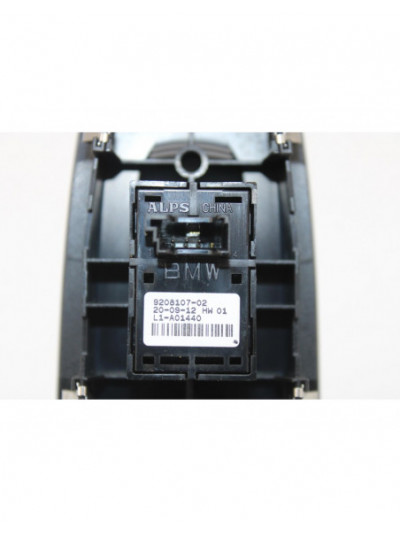 Recambio de mando elevalunas delantero derecho para bmw serie 1 lim. (f21) 116d referencia OEM IAM 920810702