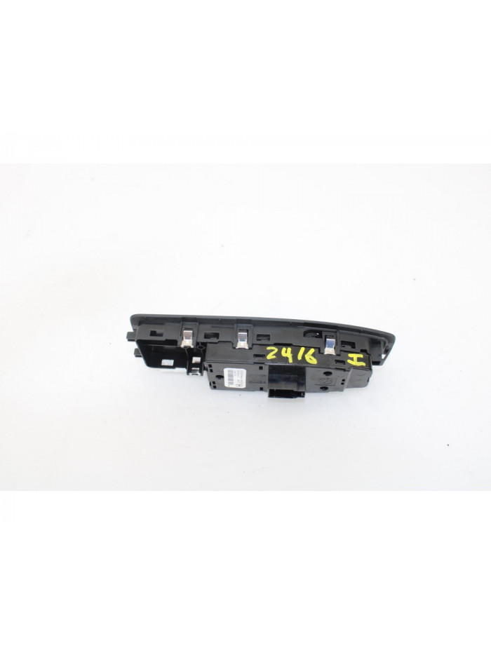Recambio de mando elevalunas delantero izquierdo para bmw serie 1 lim. (f21) 116d referencia OEM IAM 922626904