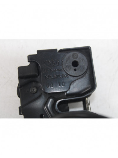 Cerradura capo AUDI A4 B8 2.0 TDI 2010