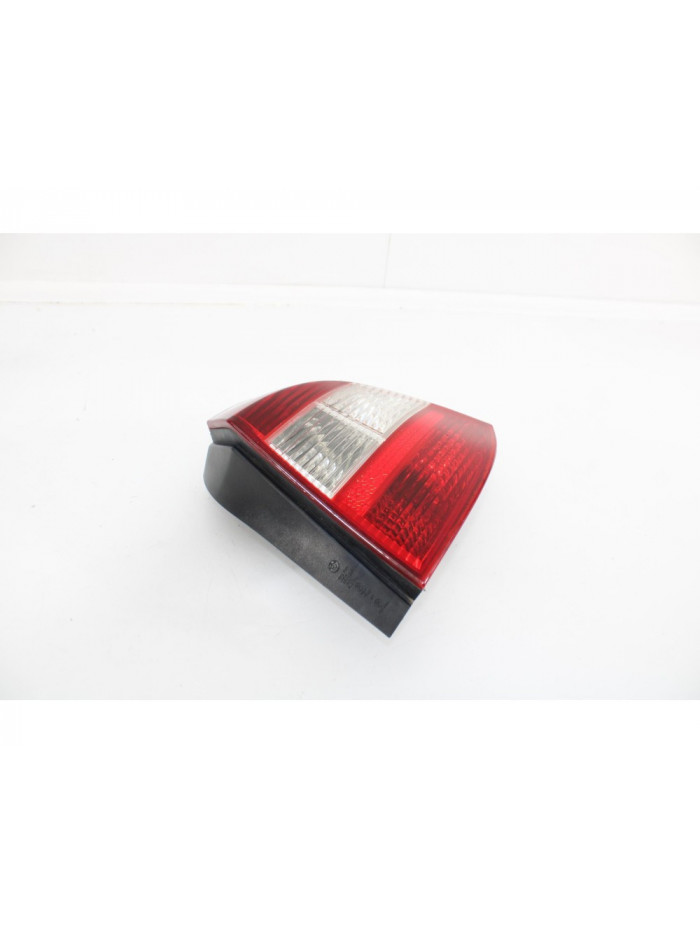 Piloto trasero derecho BMW SERIE 1 BERLINA 120d 2006