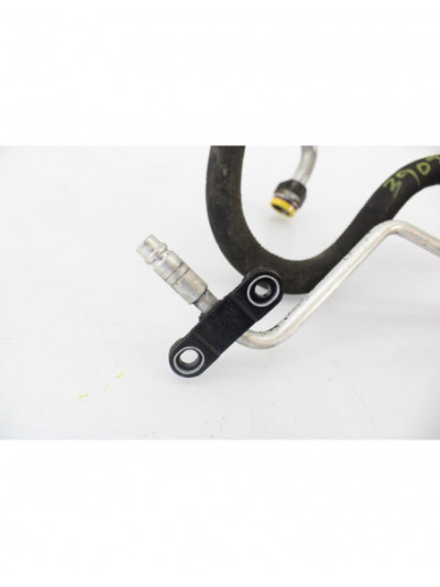 Tubo aire acondicionado BMW X1 sDrive 18d 2010