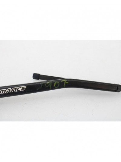 Brazo limpia trasero BMW X1 sDrive 18d 2010