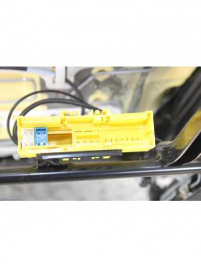 Recambio de asiento delantero derecho para bmw serie 1 lim. 5-trg. (f20) 116d referencia OEM IAM OSCUROS