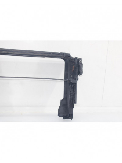 Recambio de soporte radiadores para bmw serie 5 lim. (f10) 520d referencia OEM IAM 17107804617