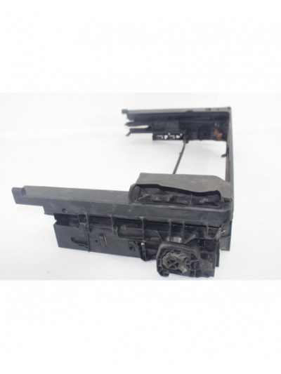 Recambio de soporte radiadores para bmw serie 5 lim. (f10) 520d referencia OEM IAM 17107804617