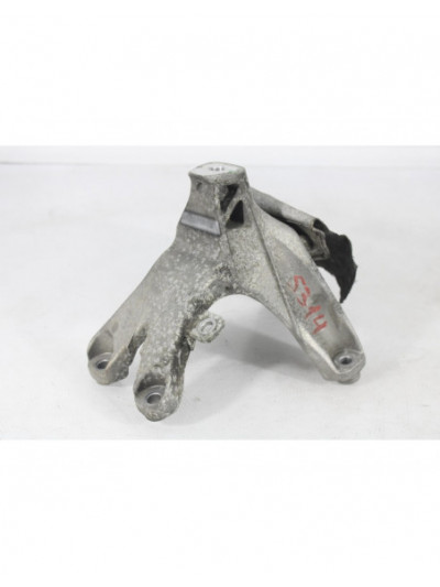 Soporte motor AUDI A4 B8 2.0 TDI 136CV 100KW 2010