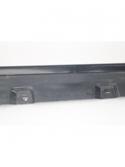Recambio de faldon lateral derecho para bmw serie 5 lim. (f10) 520d referencia OEM IAM 51777184774