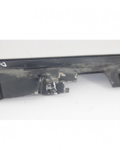 Recambio de faldon lateral derecho para bmw serie 5 lim. (f10) 520d referencia OEM IAM 51777184774