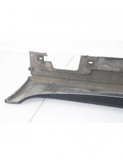 Recambio de faldon lateral derecho para bmw serie 5 lim. (f10) 520d referencia OEM IAM 51777184774