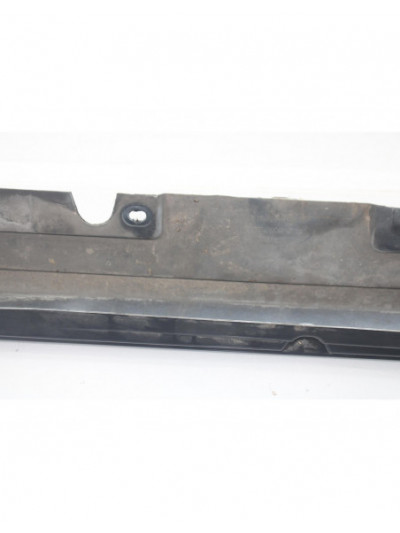 Recambio de faldon lateral derecho para bmw serie 5 lim. (f10) 520d referencia OEM IAM 51777184774