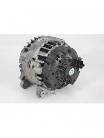 Alternador AUDI A4 B8 2.0 TDI 2010
