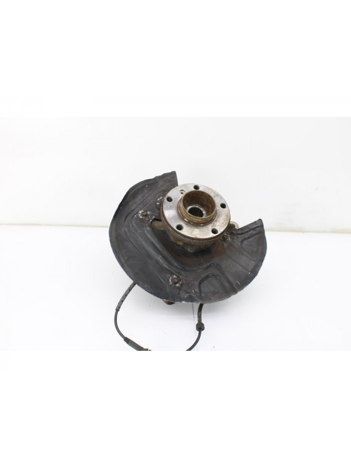 Recambio de mangueta delantera izquierda para bmw x3 (e83) 2.0d referencia OEM IAM 3450559