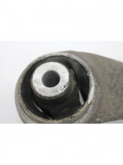 Recambio de brazo suspension superior delantero derecho para bmw serie 5 lim. (f10) 520d referencia OEM IAM 6082T6